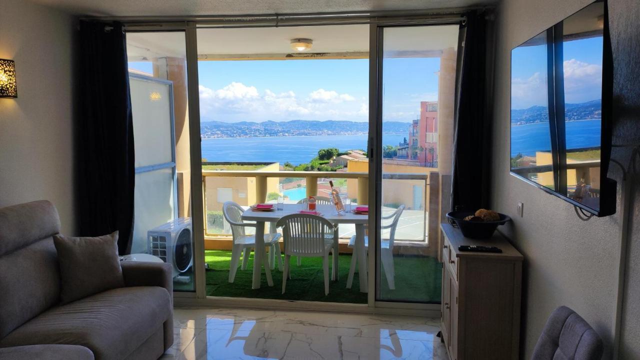 Victoria - Les Cles De L'esterel